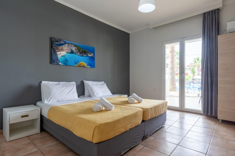 Agios Sostis  Arkadianos Aparthotel מראה חיצוני תמונה