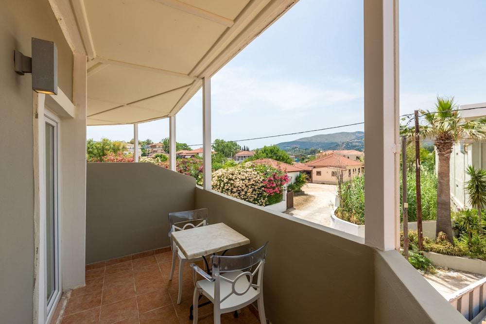 Agios Sostis  Arkadianos Aparthotel מראה חיצוני תמונה
