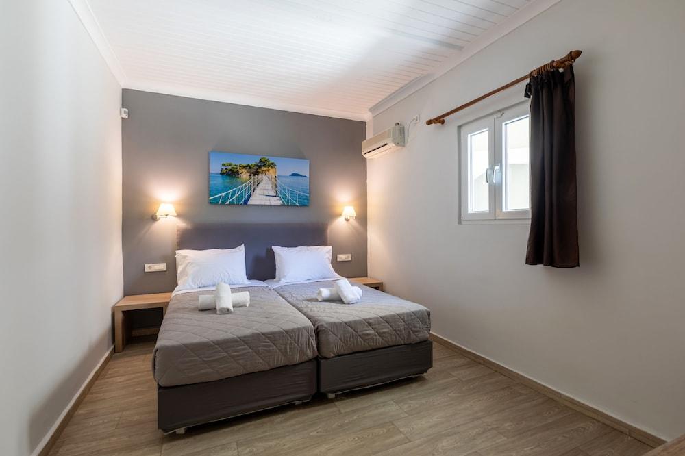 Agios Sostis  Arkadianos Aparthotel מראה חיצוני תמונה
