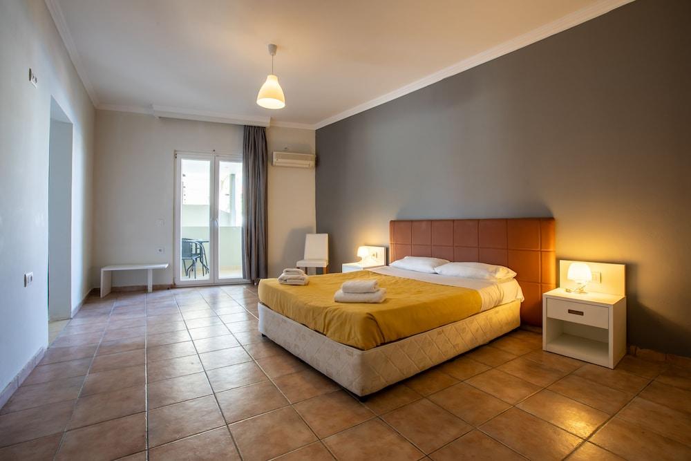 Agios Sostis  Arkadianos Aparthotel מראה חיצוני תמונה