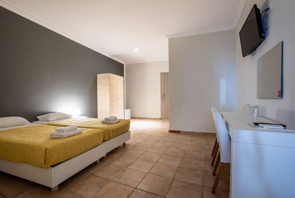Agios Sostis  Arkadianos Aparthotel מראה חיצוני תמונה
